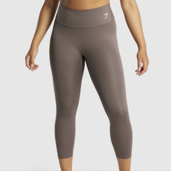 2 Gymshark Training 7/8 Leggings - Brown & Black - Picture 2 of 2